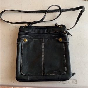Black leather Fossil purse